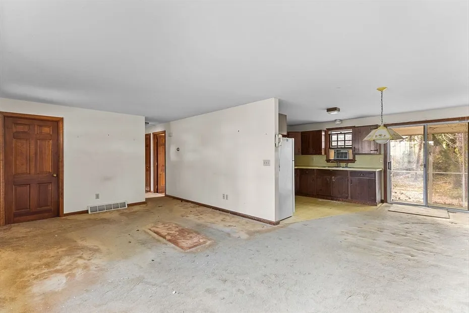 15 Hillside Dr Photo 3