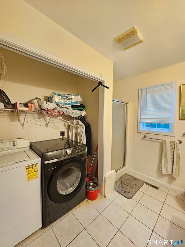 54 Alice Street Photo 26