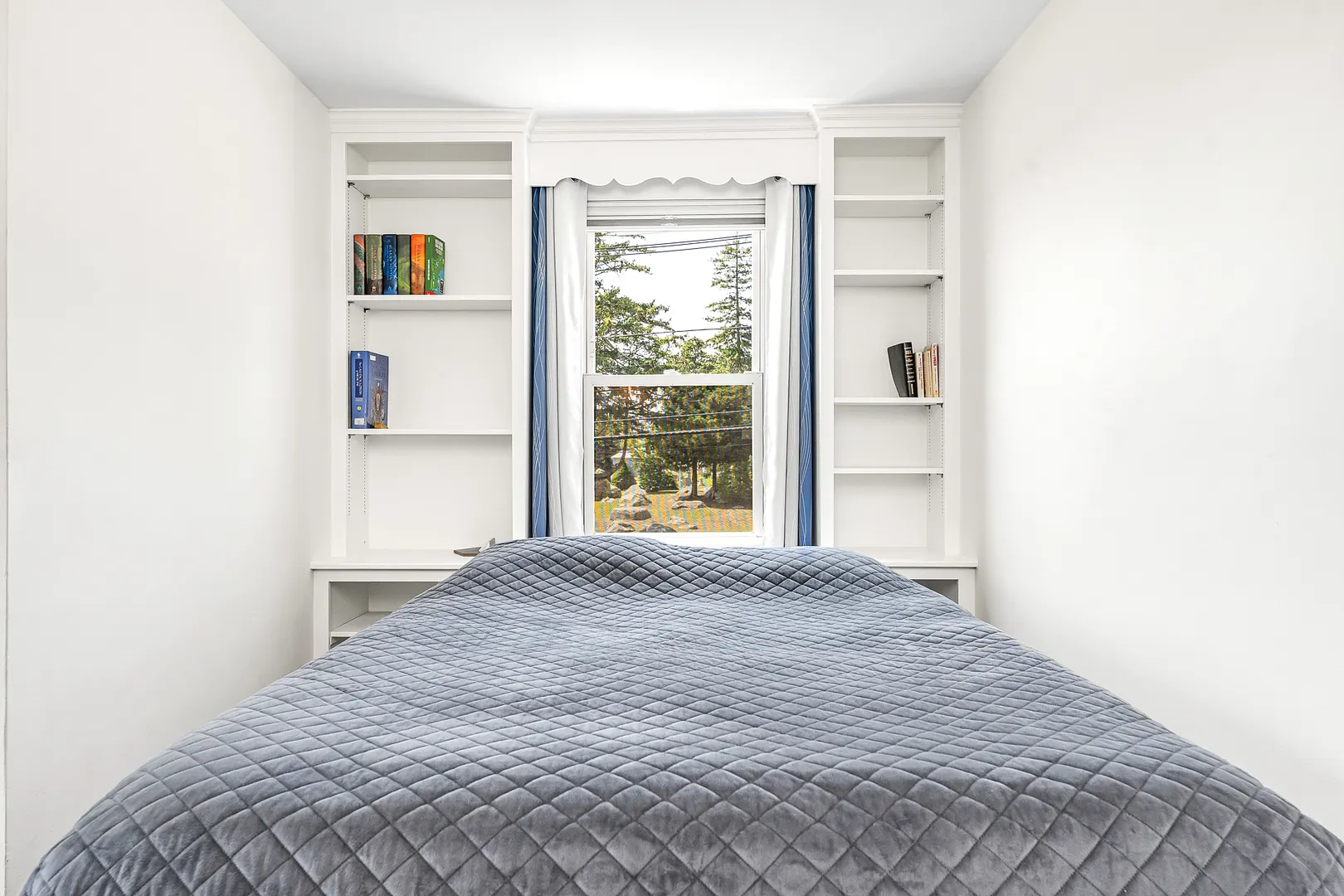 124 Beach Street Photo 35