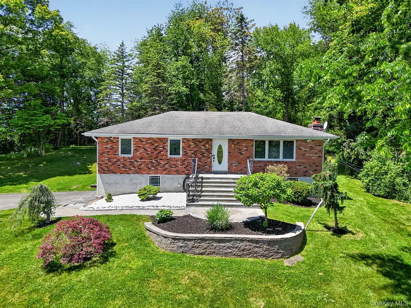 21 Crest Court Photo 1