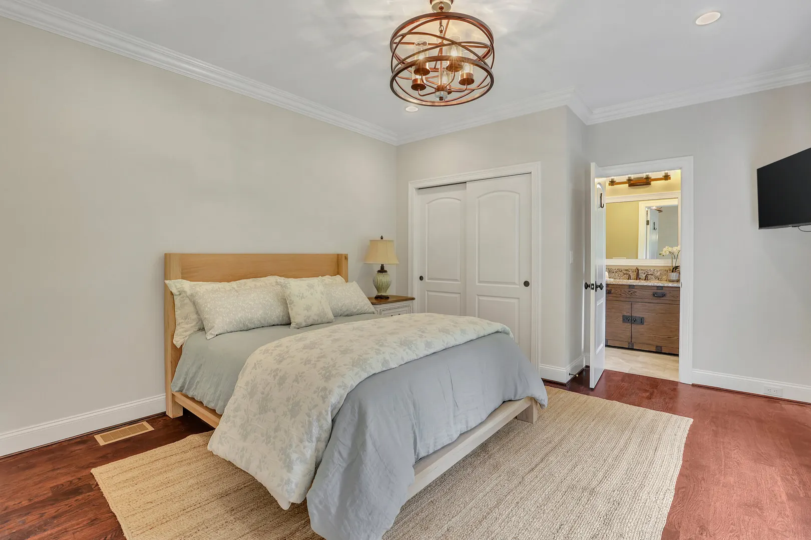 1 Ridgebury Road Photo 26