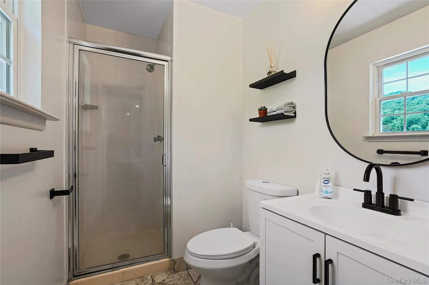 11 Kenneth Drive Photo 31