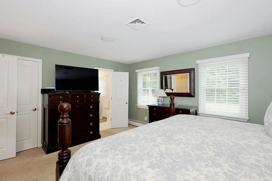 47 Fox Run Road Photo 22