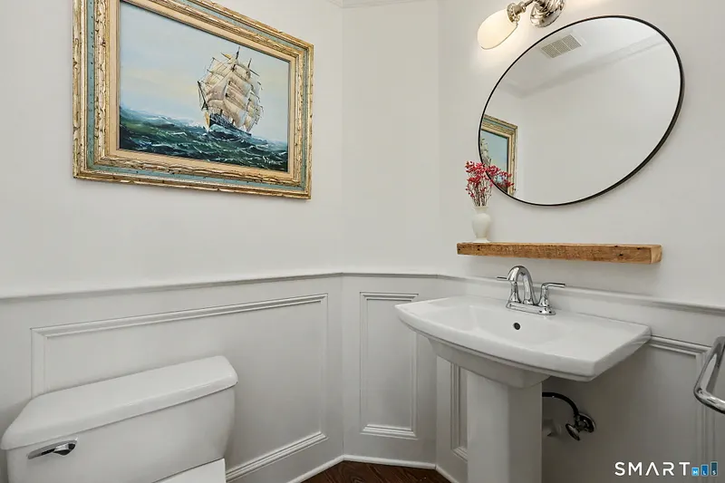 903 Larson Drive #903 Photo 10