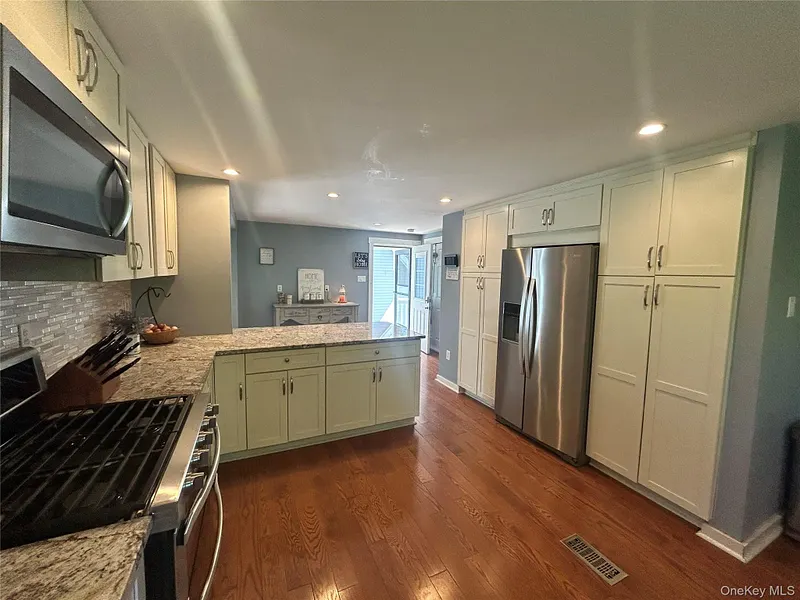 94 Jansen Road Photo 10