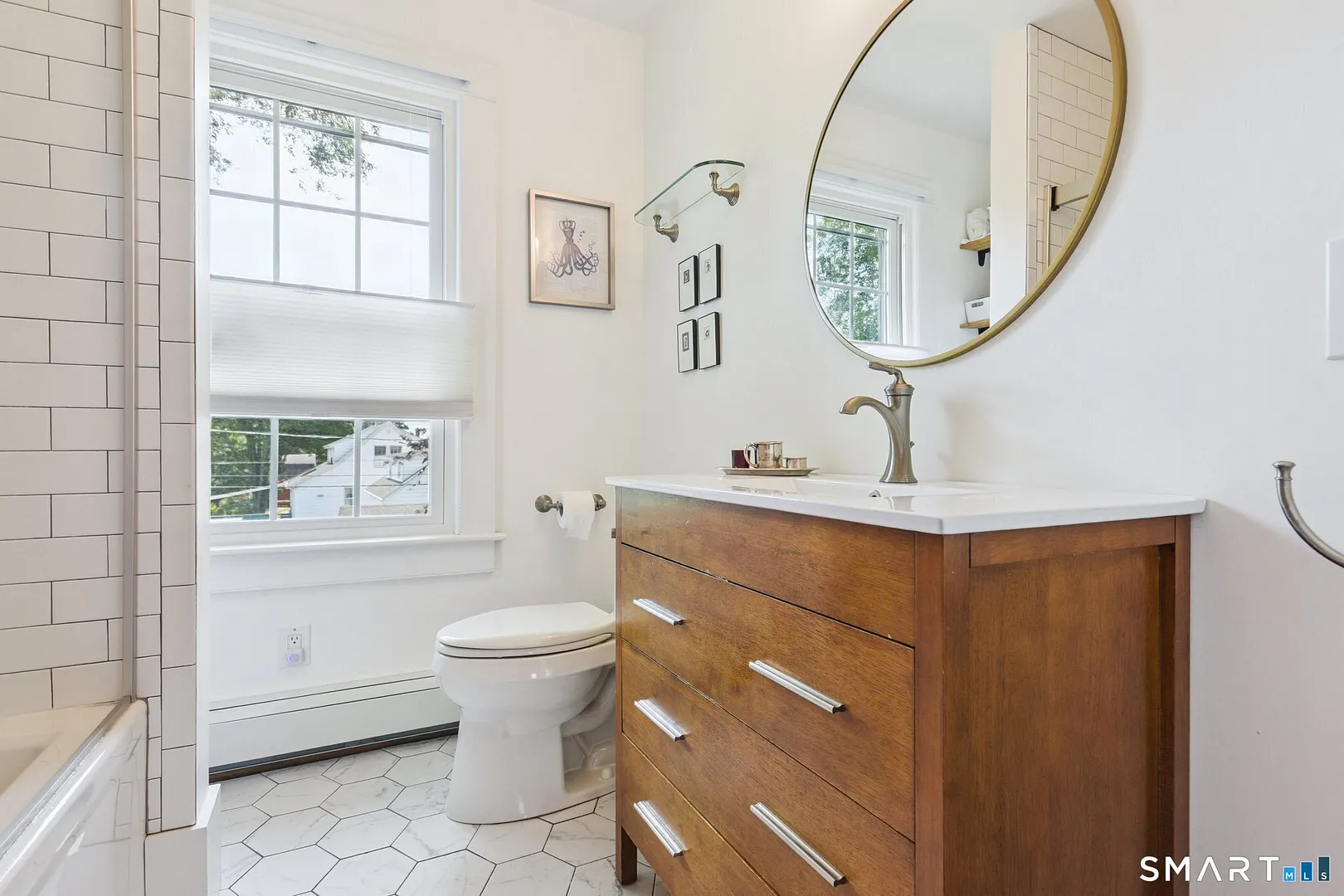 24 Warren Avenue Photo 17
