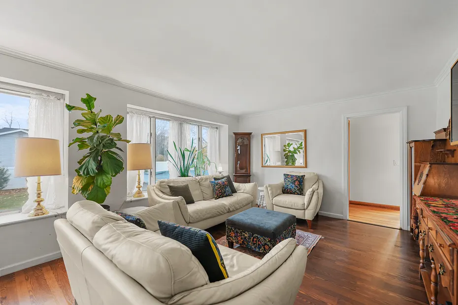25 Calumet St Photo 10