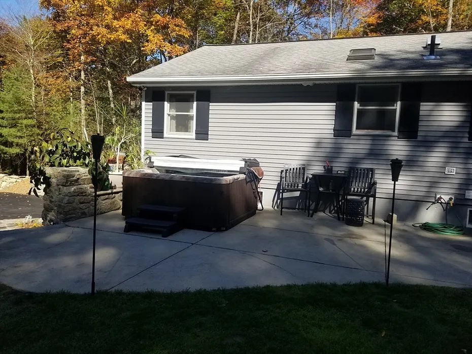 85 Paddock Rd Photo 37
