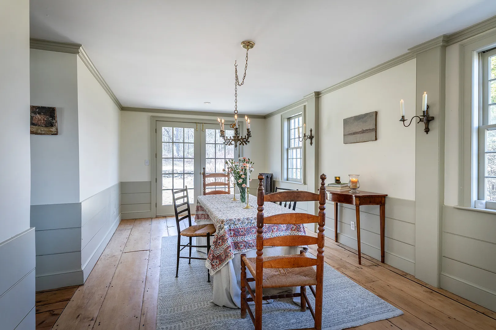 178 Center Street Photo 10