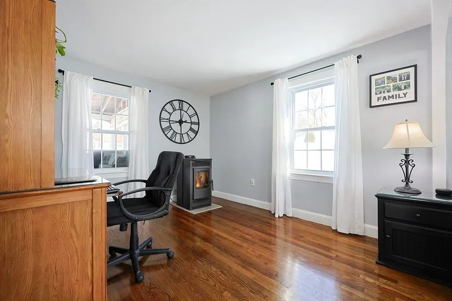 5 Clinton Ave Photo 20