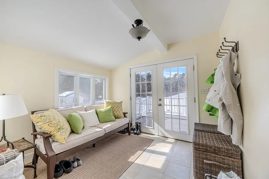 590 Salem Road Photo 19