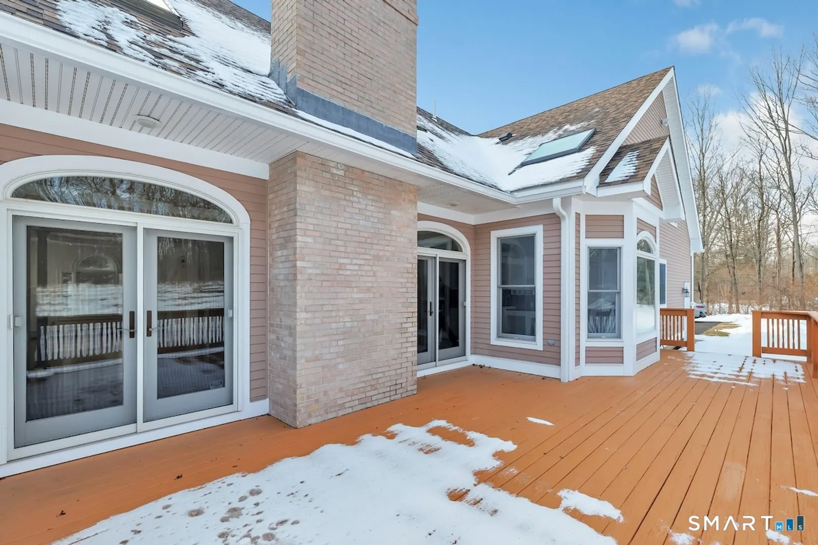 461 Amity Road Photo 7
