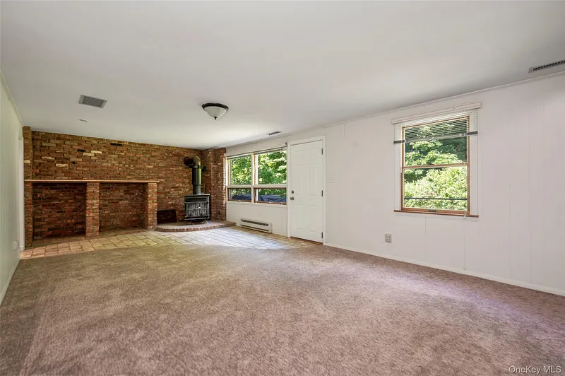 9 Somerstown Road Photo 20