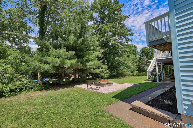 49 Schenck Lane Photo 4