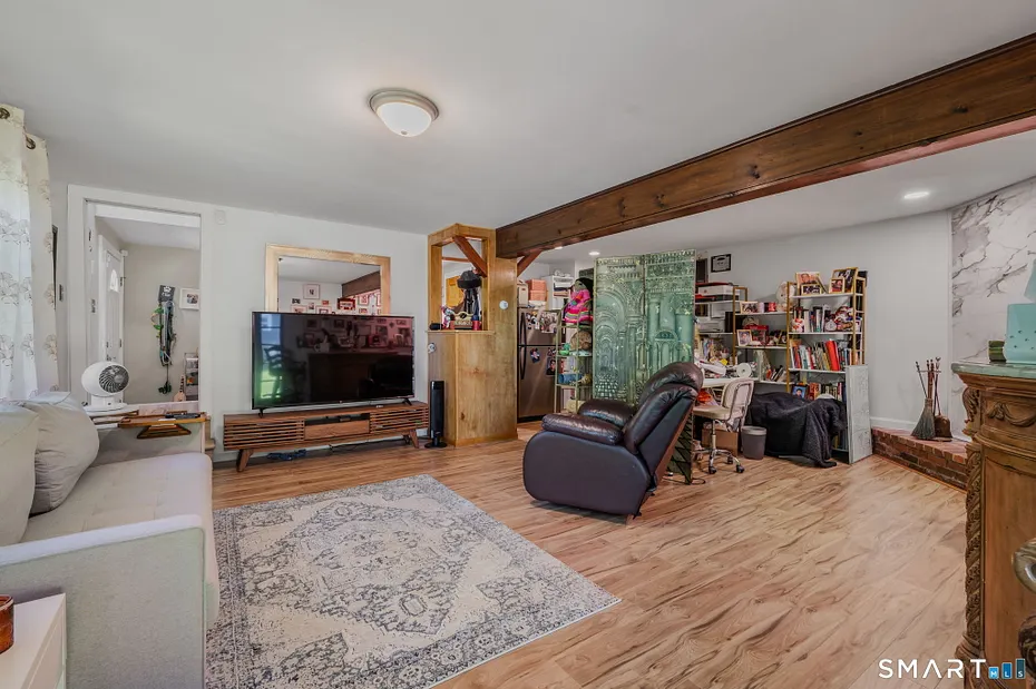 48 Putnam Park Road Photo 10