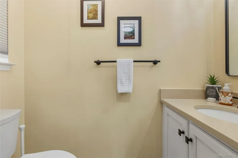 1404 Scarborough Drive Photo 13