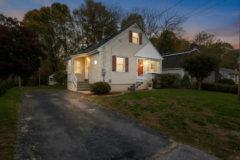61 Terrace Avenue Photo 1