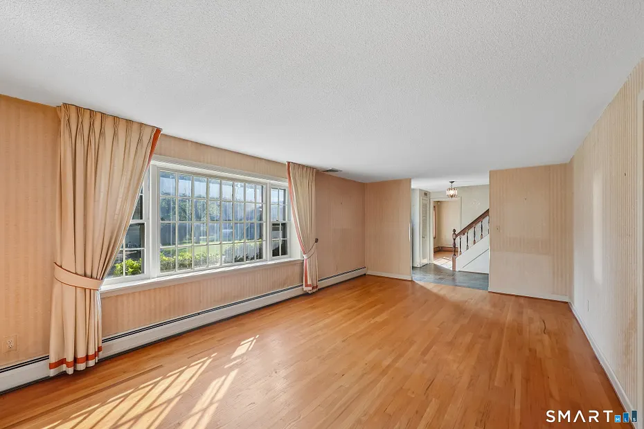 64 Burnwood Drive Photo 12