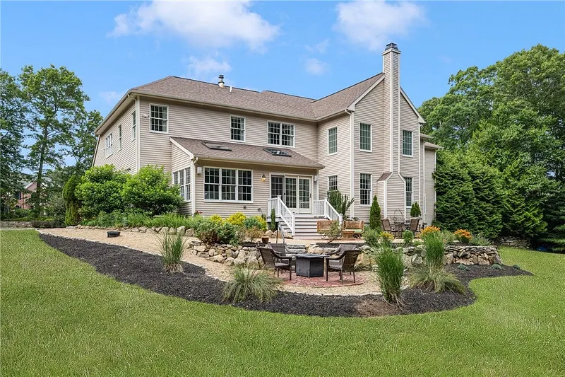 50 Judge Torres Lane Photo 7