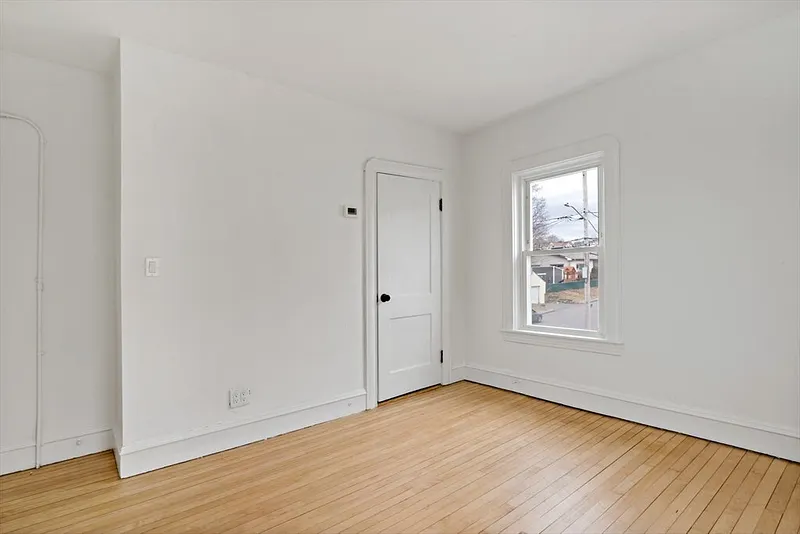 193 Jepson St Photo 35