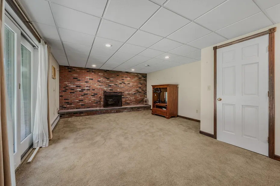 82 Sill Lane Photo 30