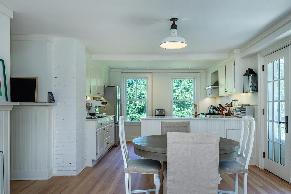 135 Wykeham Road Photo 15