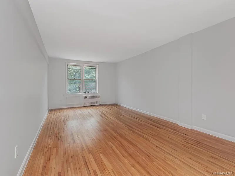 6535 Broadway  #3F Photo 6