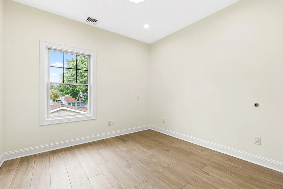 535 2nd Street  #Duplex "L" Photo 21