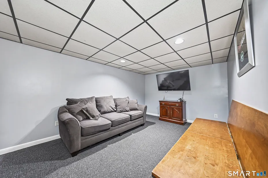 49 Schenck Lane Photo 35