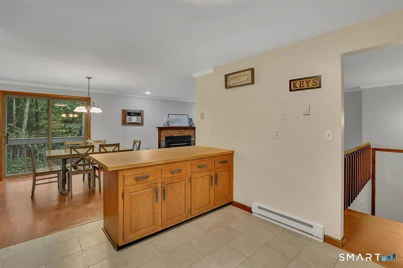 62 South Stonybrook Drive Photo 11