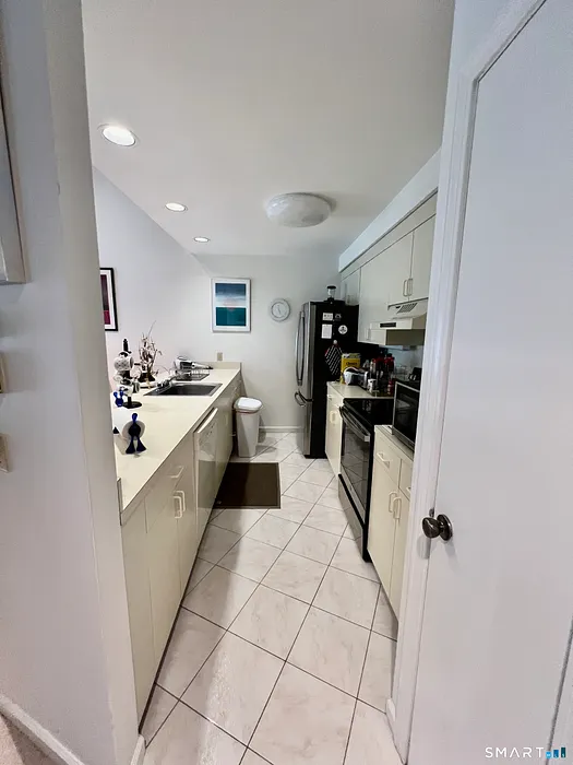 480 Evergreen Road Photo 11