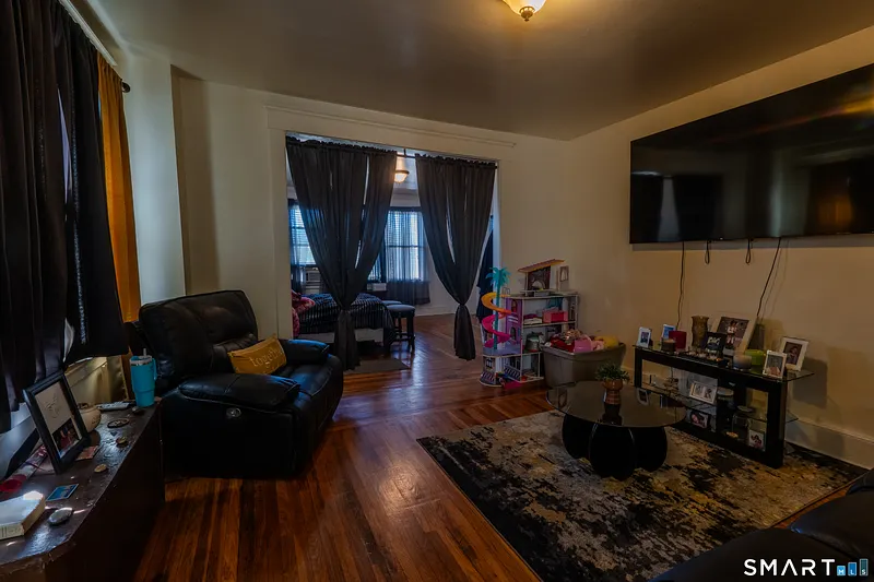65 Parmalee Avenue Photo 19