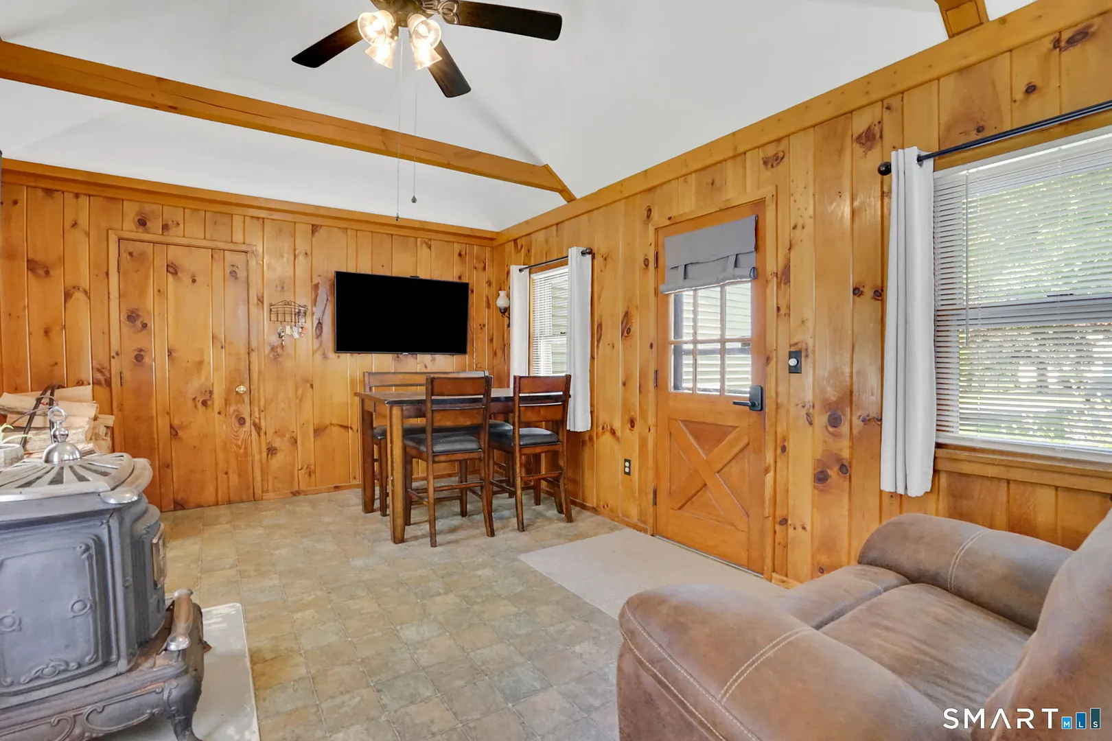132 Cooper Lane Photo 19