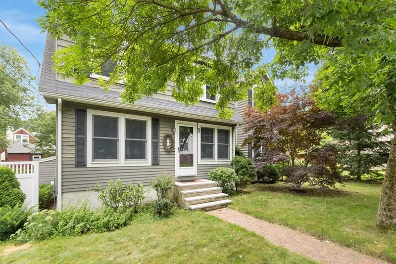 71 Grove Street Photo 2