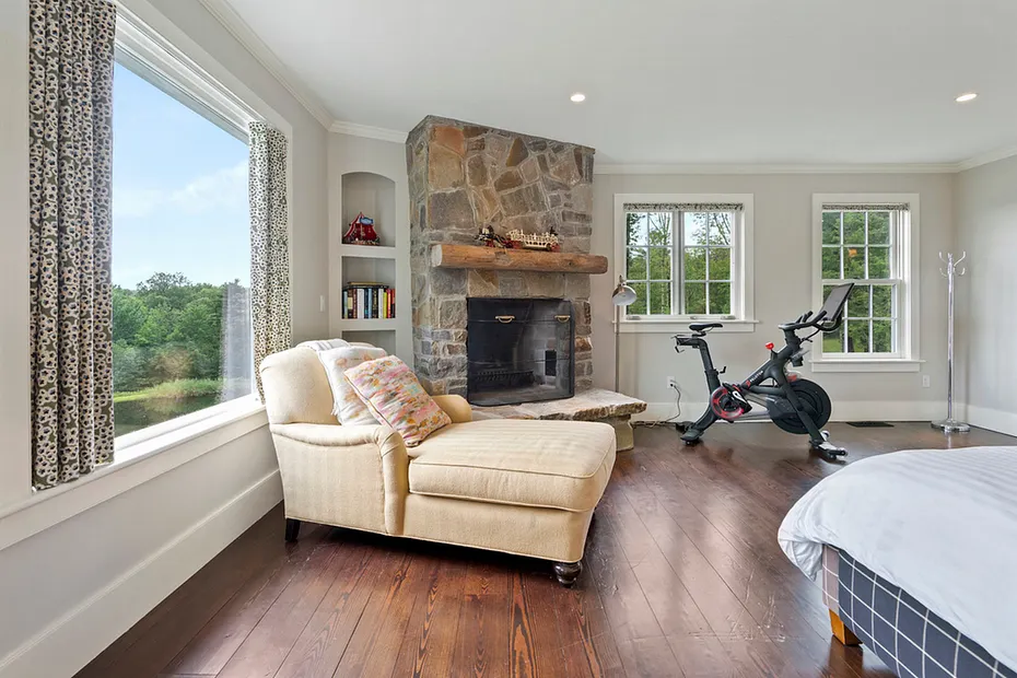 470 Harrington Drive Photo 35