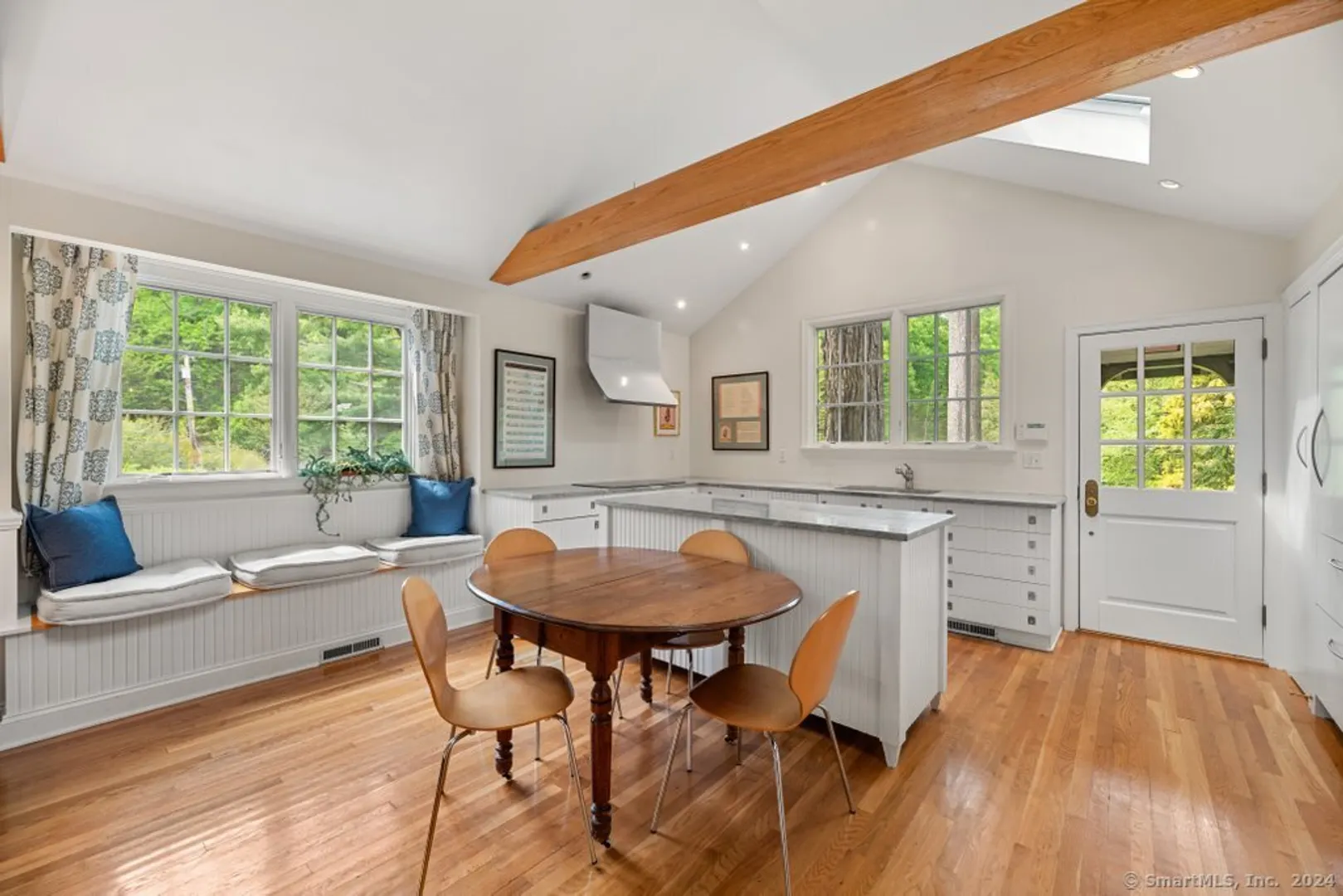Stamford Single Family Photo 28