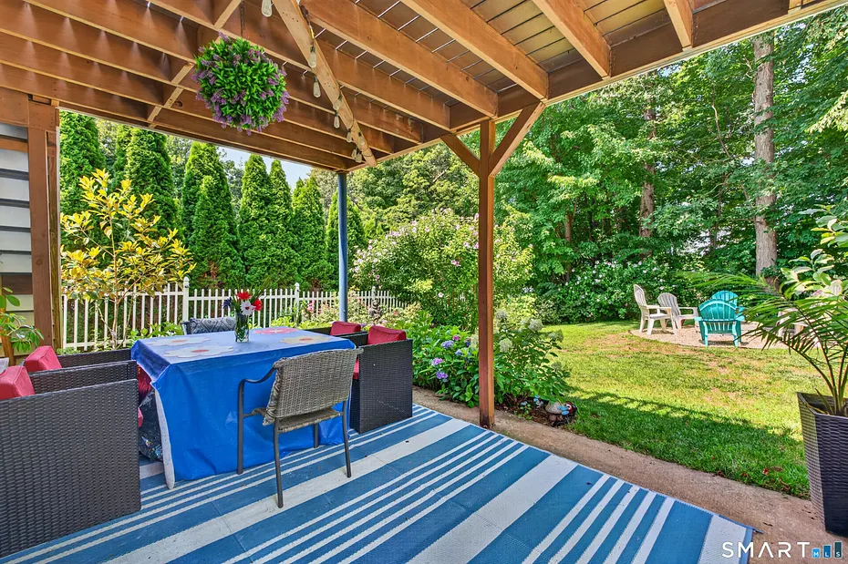 37 Adam Drive Photo 24