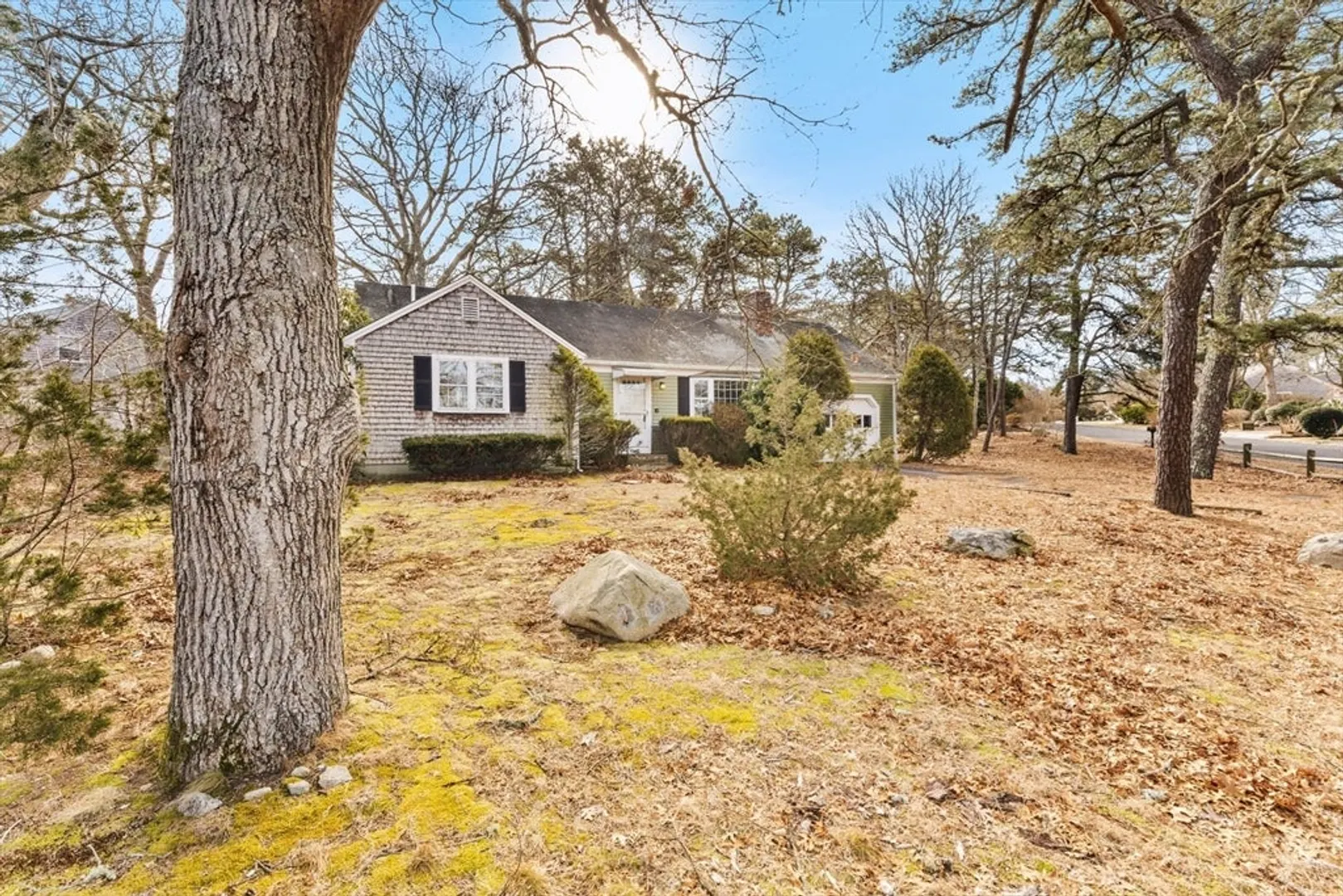 15 Hillside Dr Photo 2