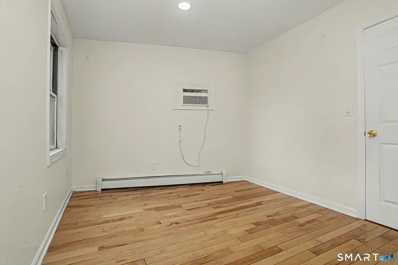 211 Main Street  #3B Photo 5