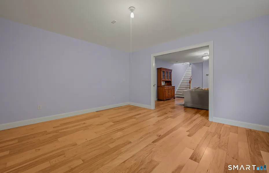 539 Hopewell Road Photo 26
