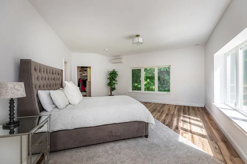 28 Drewbarrie Lane Photo 16