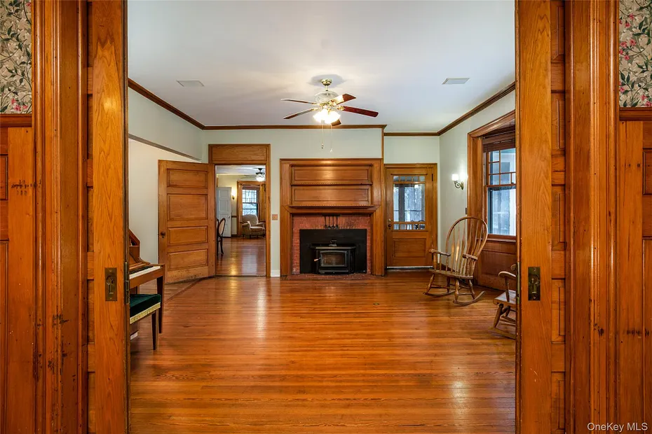 6 Westridge Road Photo 18