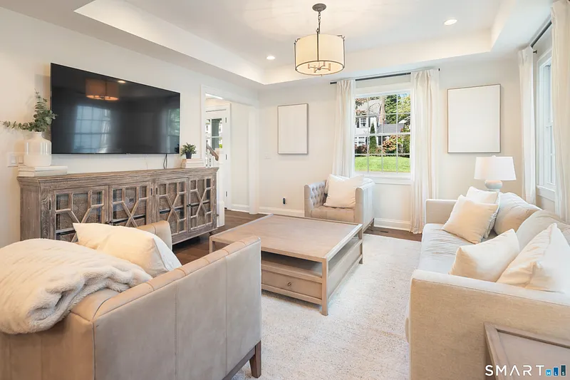 11 Highland Avenue Photo 16