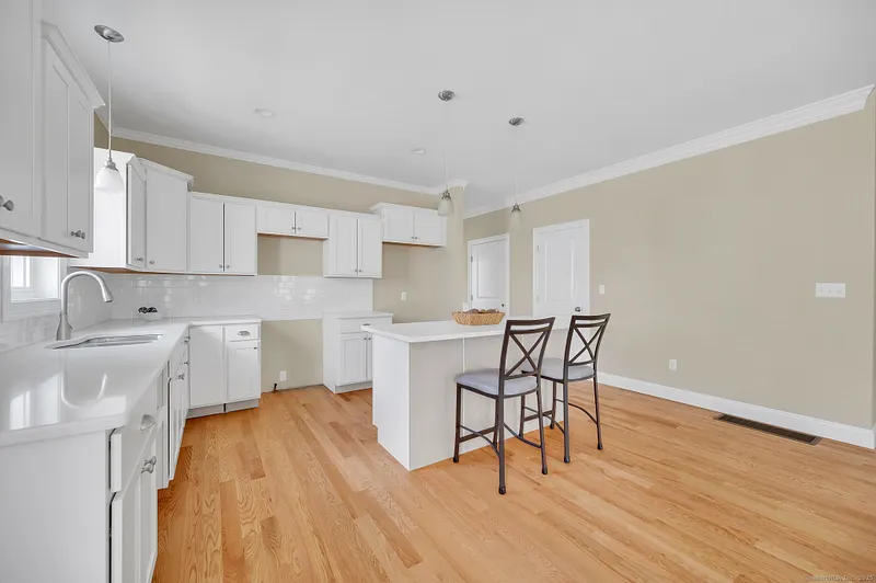 137 Webster Lane  #2-42 Photo 7