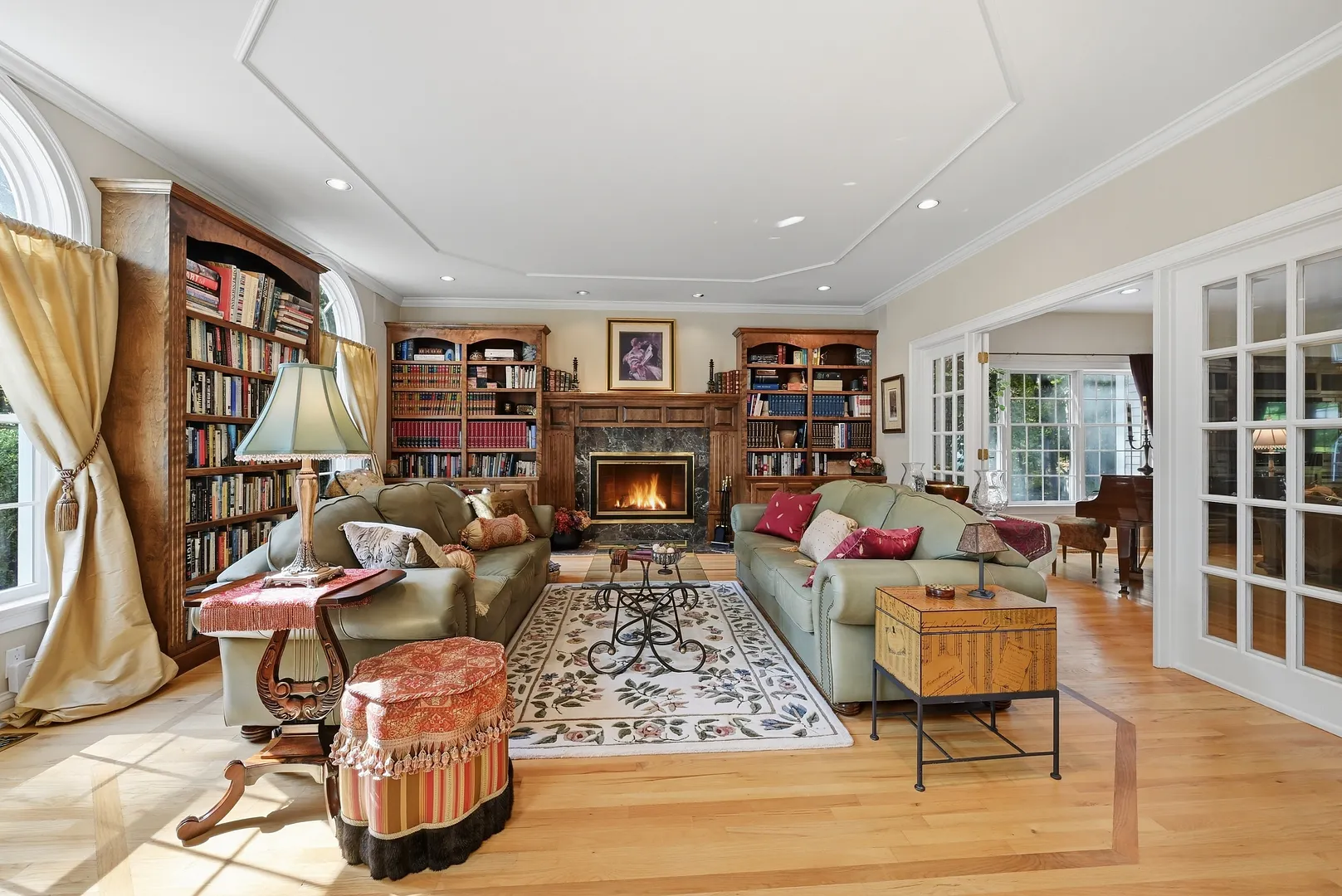 10 Taunton Hill Road Photo 9