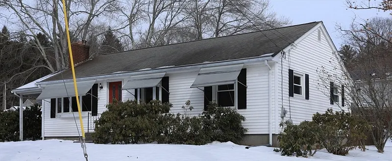 2590 Providence Road Photo 3