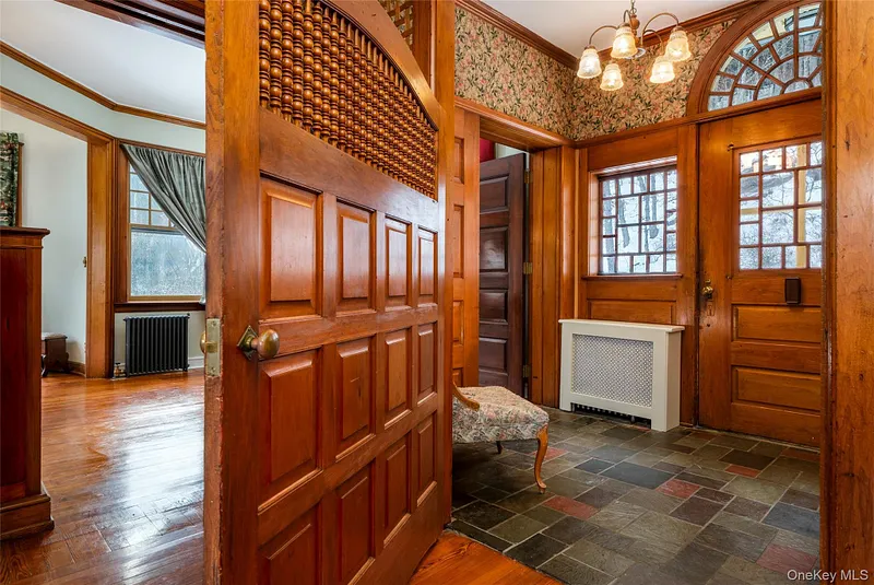 6 Westridge Road Photo 11