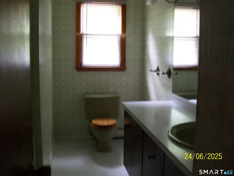 Beacon Falls Single Family Photo 6