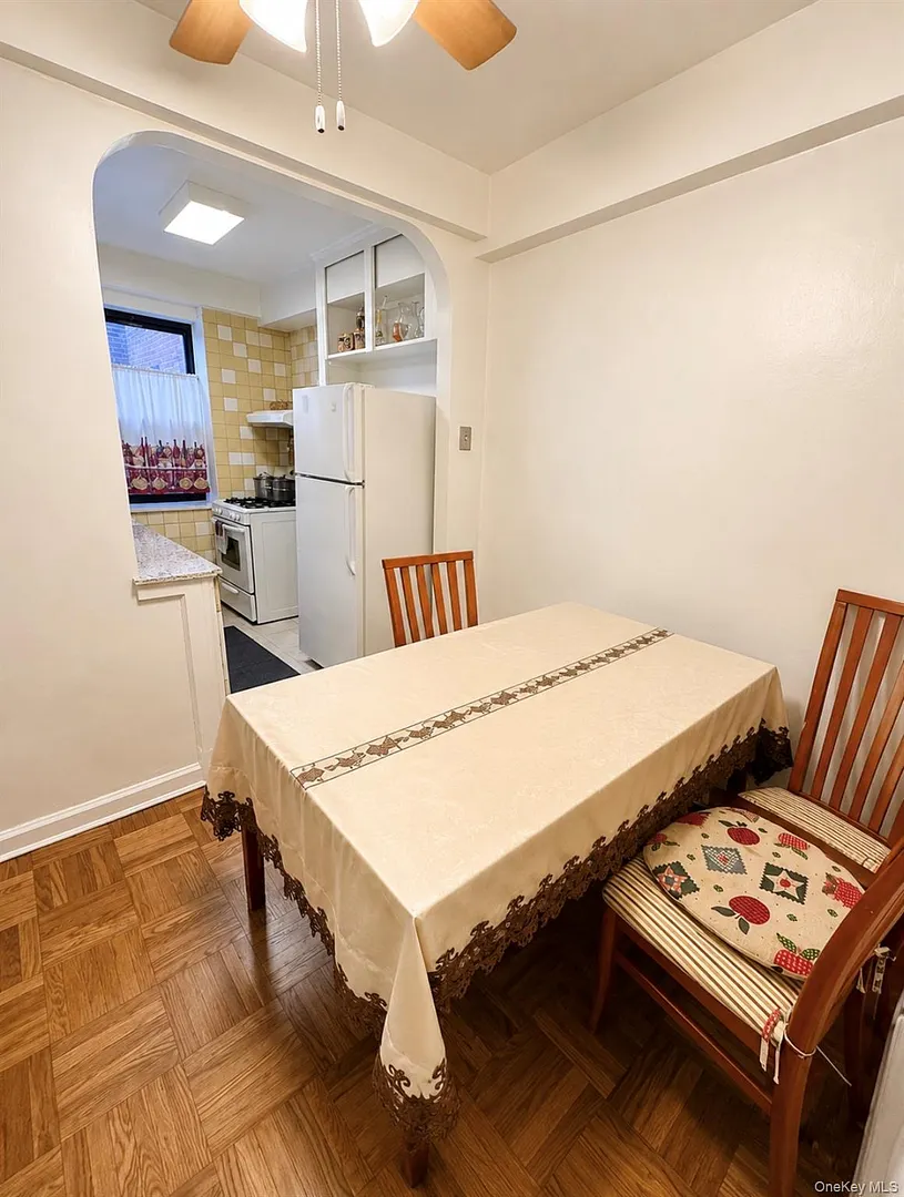 420 West 206th Street  #3G Photo 5