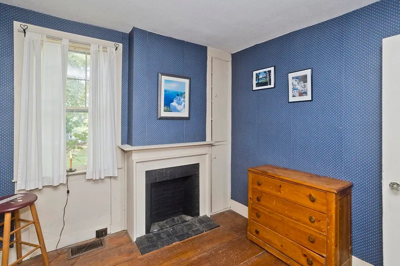 40 Somers Rd Photo 31